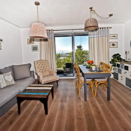 Апартаменты Romana Serena Sunset *